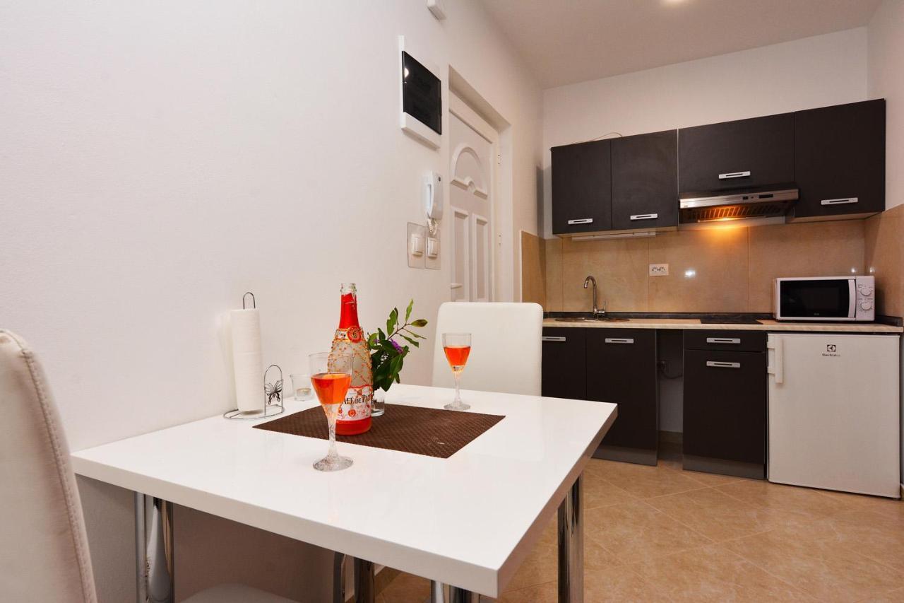 Villa Mirta Tisno Εξωτερικό φωτογραφία